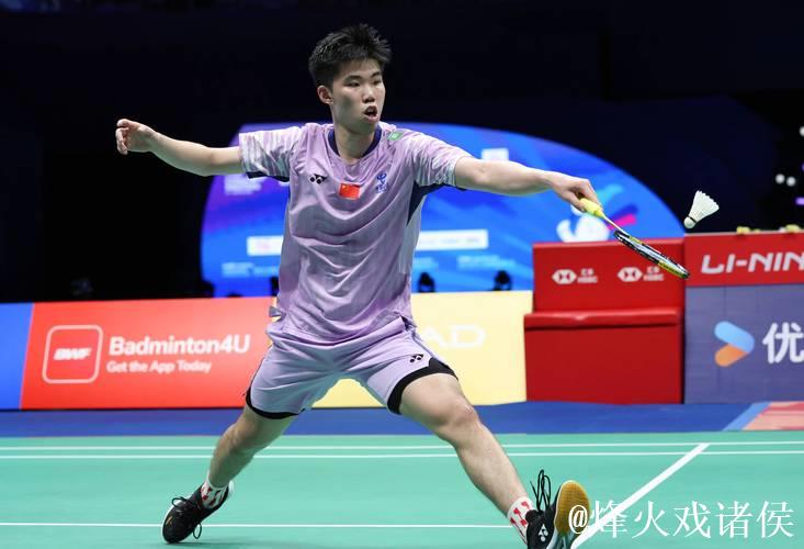 翁泓阳两局完胜晋级世锦赛八强 国羽男单提前锁定奖牌 翁泓阳两局完胜晋级世锦赛八强 国羽男单提前锁定奖牌
