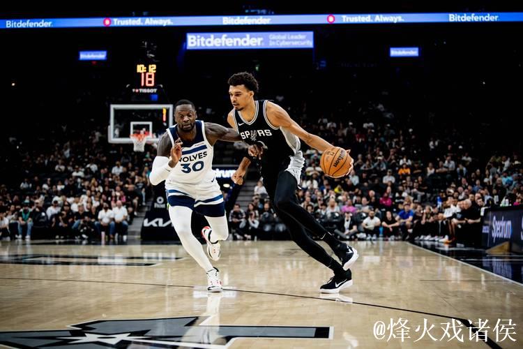 保罗双星闪耀马刺力克森林狼 热火大胜奇才 保罗双星闪耀马刺力克森林狼 热火大胜奇才